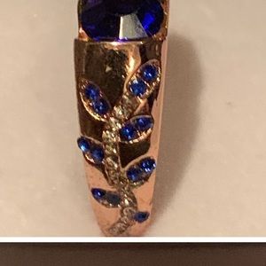 Real Sapphire verses Glass